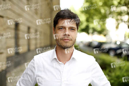 Stephen Dürr vor dem Arbeitsgericht in Köln