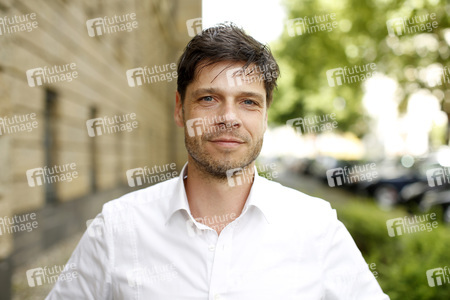 Stephen Dürr vor dem Arbeitsgericht in Köln