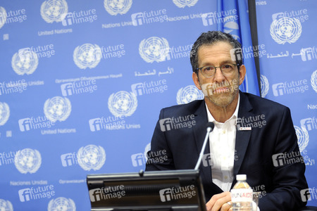 Pressekonferenz mit Kenneth Cole in New York