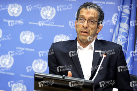 Pressekonferenz mit Kenneth Cole in New York