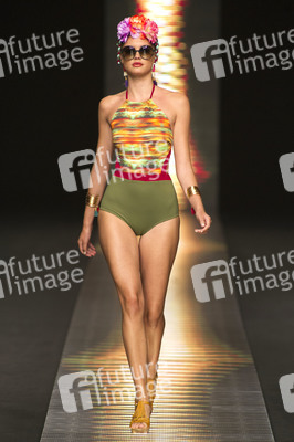 Truchacloth Fashion Show, Swimwear Fashion Week Moda Cálida 2016