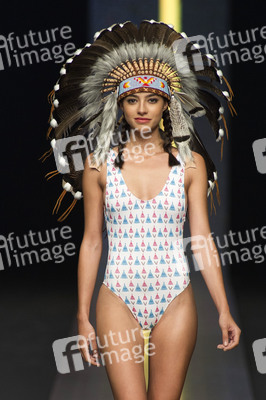 Vevas Fashion Show, Swimwear Fashion Week Moda Cálida 2016