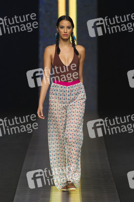 Vevas Fashion Show, Swimwear Fashion Week Moda Cálida 2016
