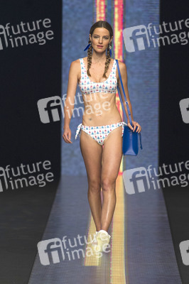 Vevas Fashion Show, Swimwear Fashion Week Moda Cálida 2016