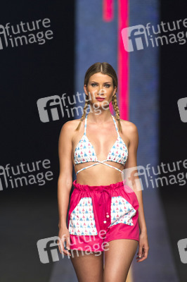 Vevas Fashion Show, Swimwear Fashion Week Moda Cálida 2016
