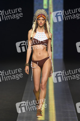 Vevas Fashion Show, Swimwear Fashion Week Moda Cálida 2016