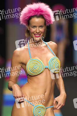 Agatha Ruiz de la Prada Fashion Show, Swimwear Fashion Week Moda Cálida 2016