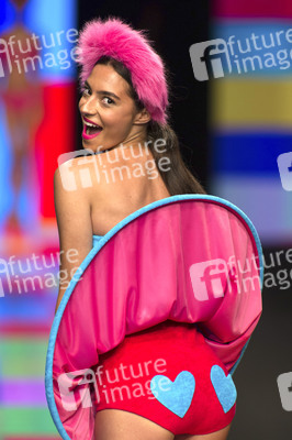 Agatha Ruiz de la Prada Fashion Show, Swimwear Fashion Week Moda Cálida 2016