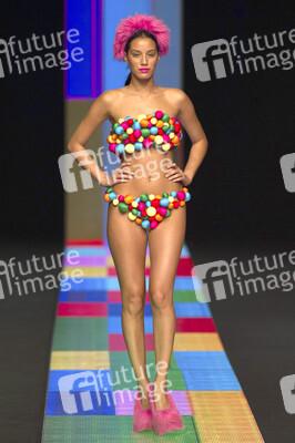 Agatha Ruiz de la Prada Fashion Show, Swimwear Fashion Week Moda Cálida 2016