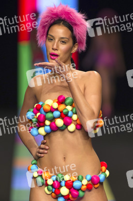Agatha Ruiz de la Prada Fashion Show, Swimwear Fashion Week Moda Cálida 2016