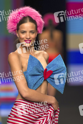 Agatha Ruiz de la Prada Fashion Show, Swimwear Fashion Week Moda Cálida 2016
