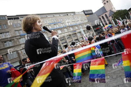 Mahnwache für die Opfer des Terror-Anschlags von Orlando in Köln