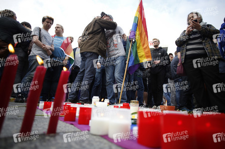 Mahnwache für die Opfer des Terror-Anschlags von Orlando in Köln