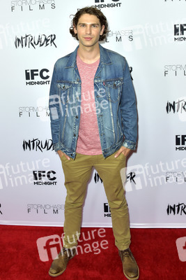 Filmpremiere 'Intruder' in Westwood