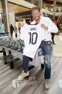 Kickern mit Paul Janke zur Fussball-EM in Hamburg