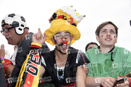 Fans beim UEFA-Fußball-Europameisterschaft 2016 Spiel Deutschland gegen Polen in Berlin