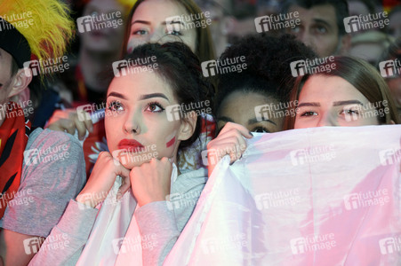 Fans beim UEFA-Fußball-Europameisterschaft 2016 Spiel Deutschland gegen Polen in Berlin