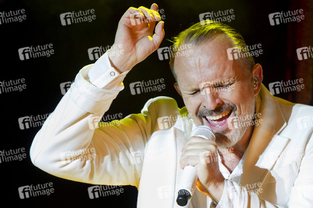 Konzert von Miguel Bosé in Torrejón de Ardoz