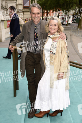 V&A Summer Party 2016 in London