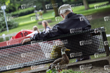 Symbolfoto Generationenvertrag