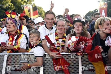 UEFA-Fußball-Europameisterschaft 2016 Spiel Deutschland gegen Italien