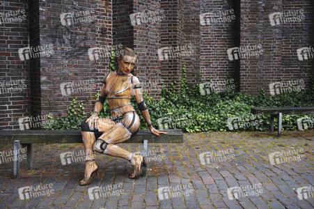 Holzgliederfigur / Human Artist Model Bodypainting