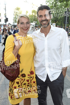 Cocktail prolongé zu den 44. International EMMY Awards in Berlin