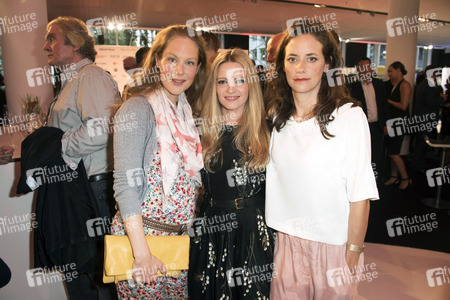 Cocktail prolongé zu den 44. International EMMY Awards in Berlin