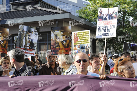 Protest gegen das Vorgehen der türkischen Regierung nach dem gescheiterten Militärputsch