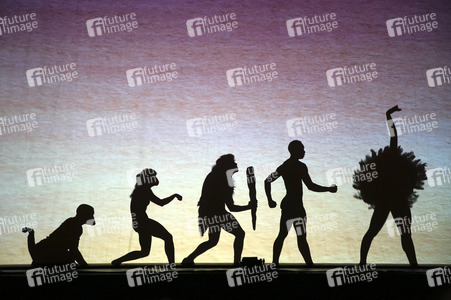 Premiere der Tanzshow 'Shadowland 2 - Neues aus dem Reich der Schatten' in Berlin