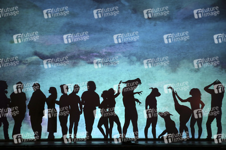 Premiere der Tanzshow 'Shadowland 2 - Neues aus dem Reich der Schatten' in Berlin