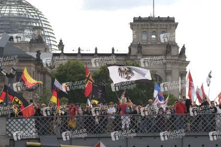 'Merkel muss weg' Demo in Berlin