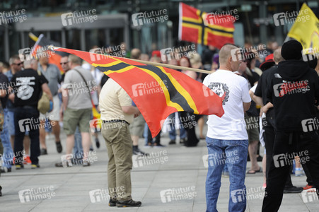 'Merkel muss weg' Demo in Berlin