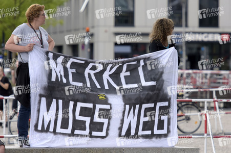 'Merkel muss weg' Demo in Berlin