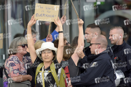 'Merkel muss weg' Demo in Berlin