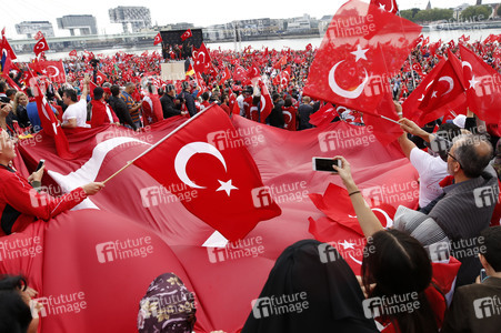 Erdogan-Demo in Köln