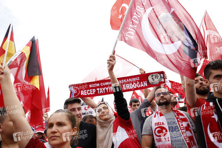 Erdogan-Demo in Köln