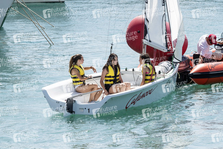 Prinzessin Elenas Kinder beim Segelkurs in Palma de Mallorca