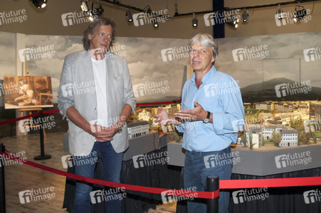 Präsentation einer neuen Filmrequisite aus dem Film 'Timm Thaler' in Potsdam