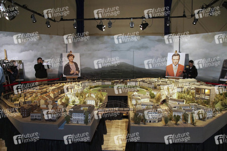 Präsentation einer neuen Filmrequisite aus dem Film 'Timm Thaler' in Potsdam