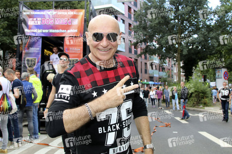 Parade zum Christopher Street Day 2016 in Hamburg