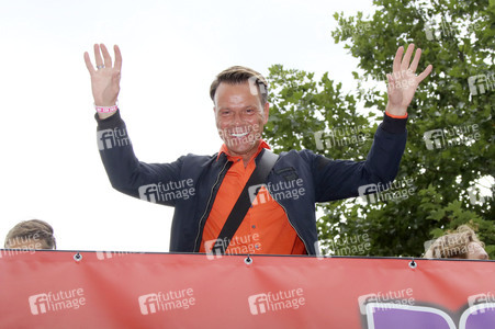 Parade zum Christopher Street Day 2016 in Hamburg