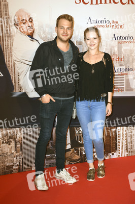 Filmpremiere 'Antonio, ihm schmeckt's nicht!' in München
