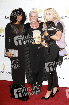 Modenschau von Liz Malraux Couture in Hamburg