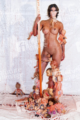 Kunstperformance Babydoll Fashion by Micaela Schäfer in Berlin