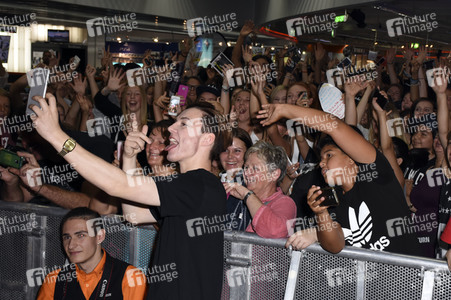 Auftritt der Lochis in München