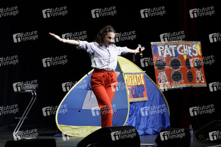 Auftritt von Miranda Sings in Berlin