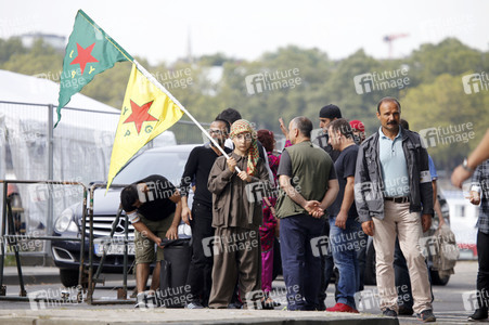Kurden Großdemo in Köln