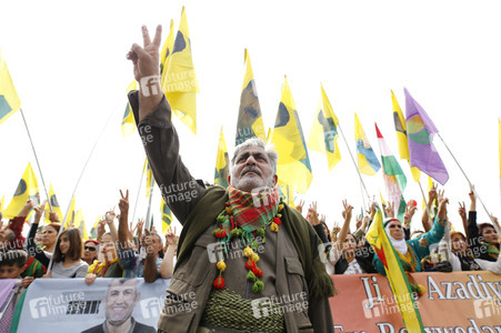 Kurden Großdemo in Köln
