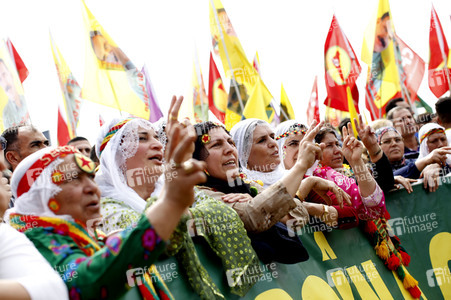 Kurden Großdemo in Köln